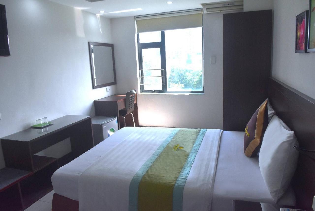 Sao Hotel Nguyen Ngoc Vu Ханой Экстерьер фото